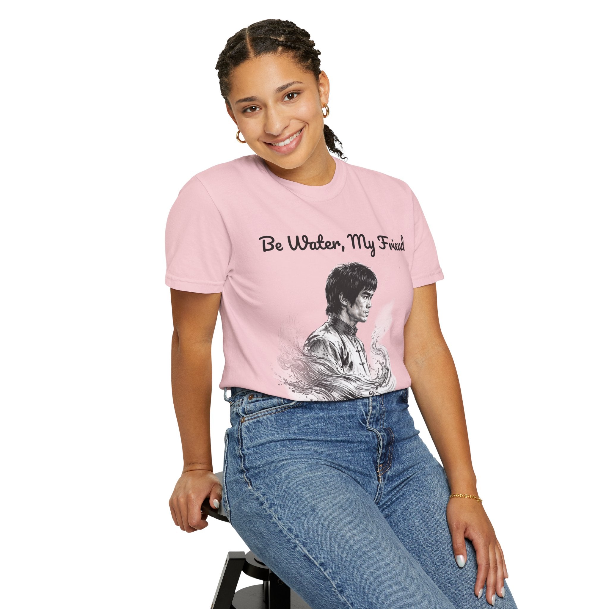 Embrace Adaptability: Bruce Lee Graphic T-Shirt, Classic Monochrome Portrait, Vintage Wash