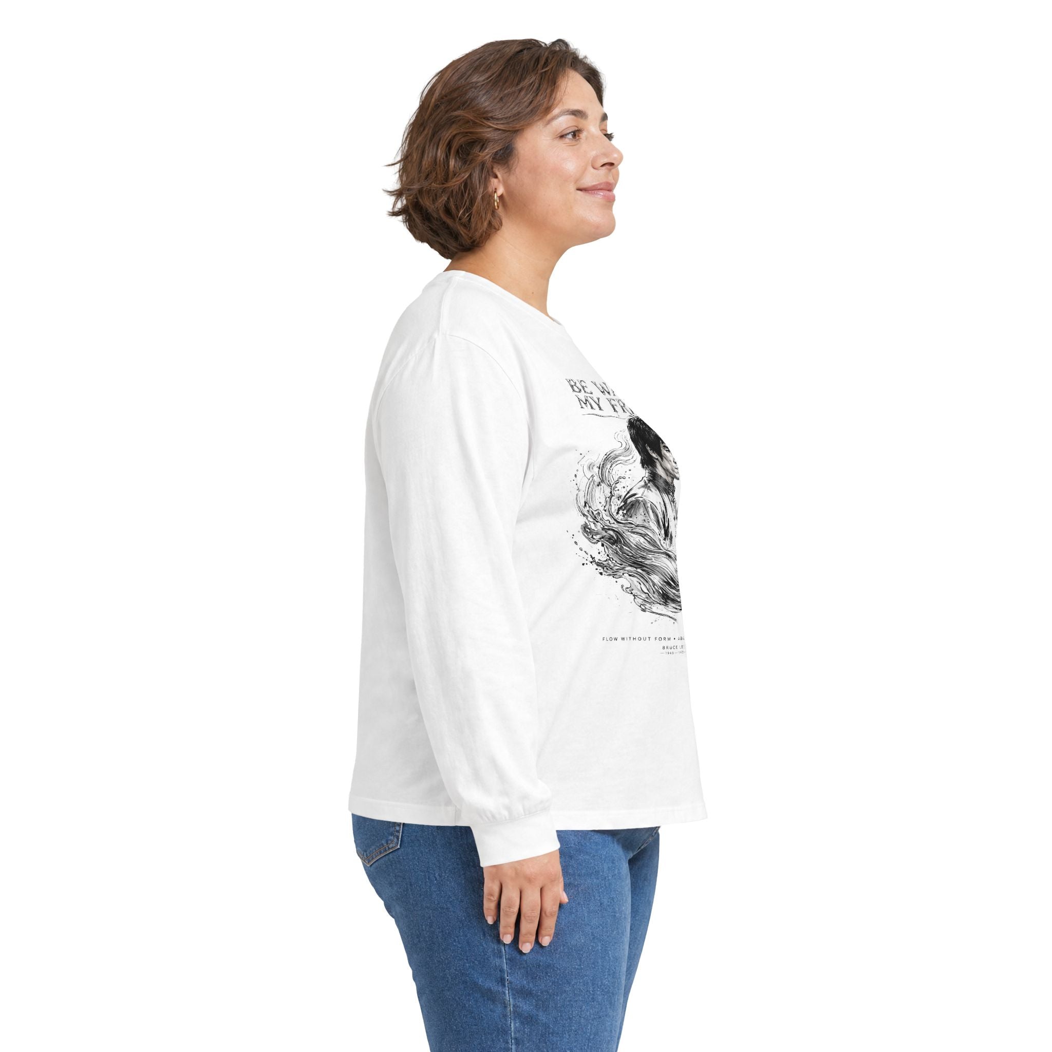 "Be Water" Long Sleeve T-Shirt – Bruce Lee Iconic Quote, Lightweight & Comfortable for Everyday Wear