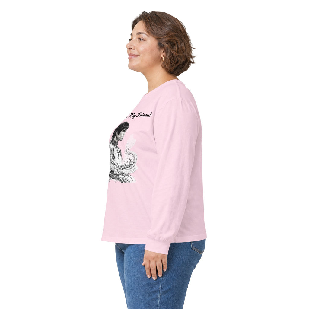 Flow Like Water: Bruce Lee Long Sleeve Crew Tee – Timeless Wisdom with Minimalist Water Art, Perfect for Layering