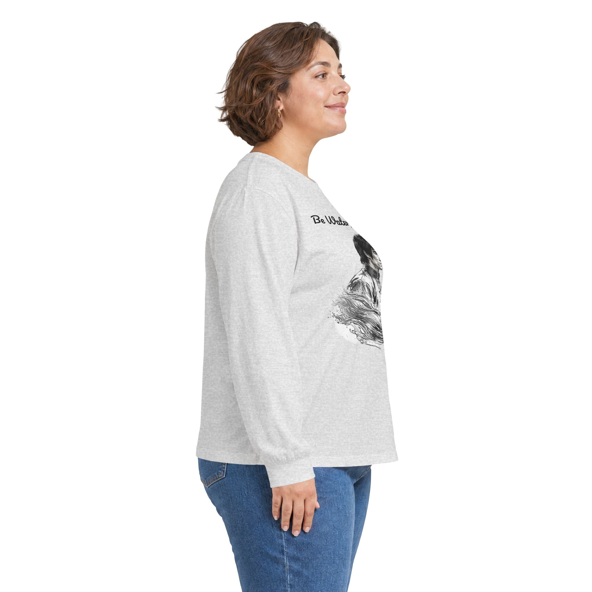 Flow Like Water: Bruce Lee Long Sleeve Crew Tee – Timeless Wisdom with Minimalist Water Art, Perfect for Layering