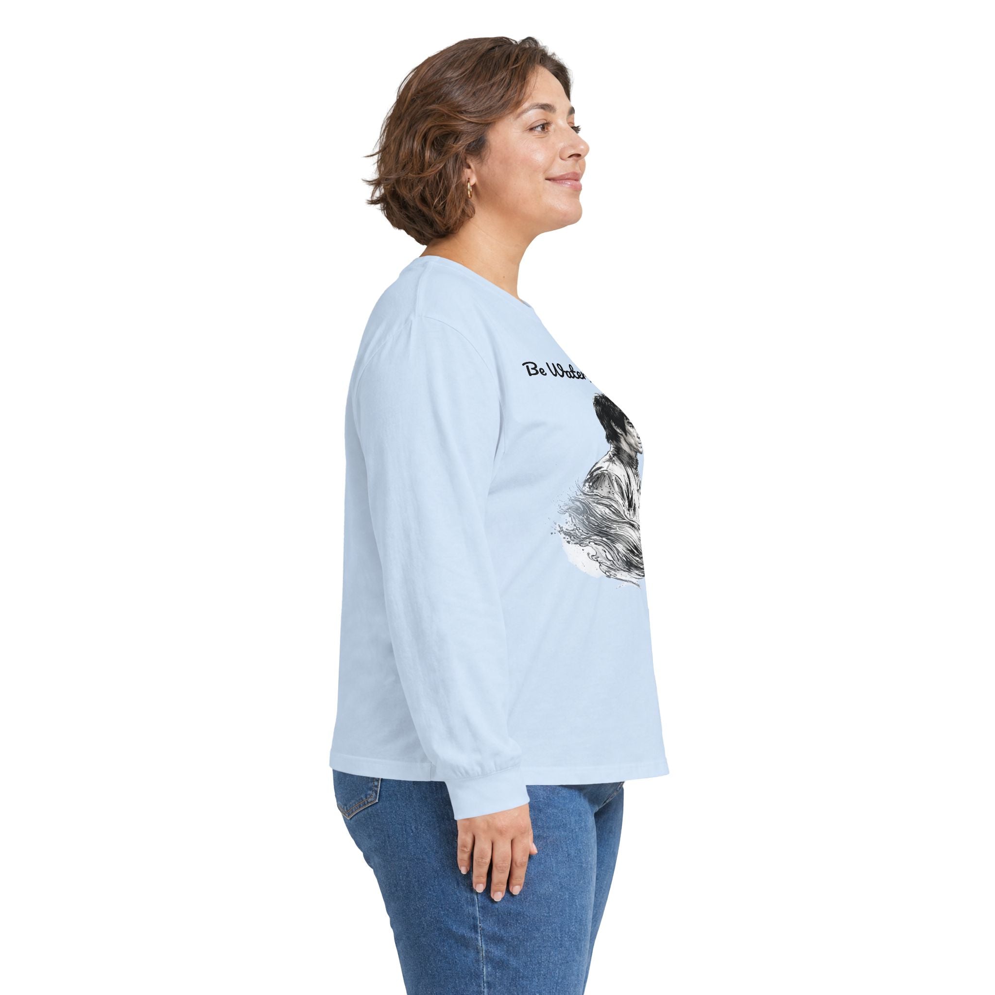 Flow Like Water: Bruce Lee Long Sleeve Crew Tee – Timeless Wisdom with Minimalist Water Art, Perfect for Layering