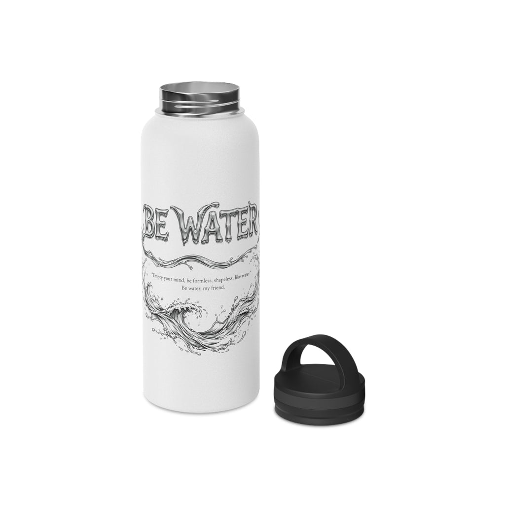 "Be Water" Sports Bottle – Bruce Lee Iconic Quote with Flowing Water Graphic, Perfect for Gym, Yoga, and Daily Hydration