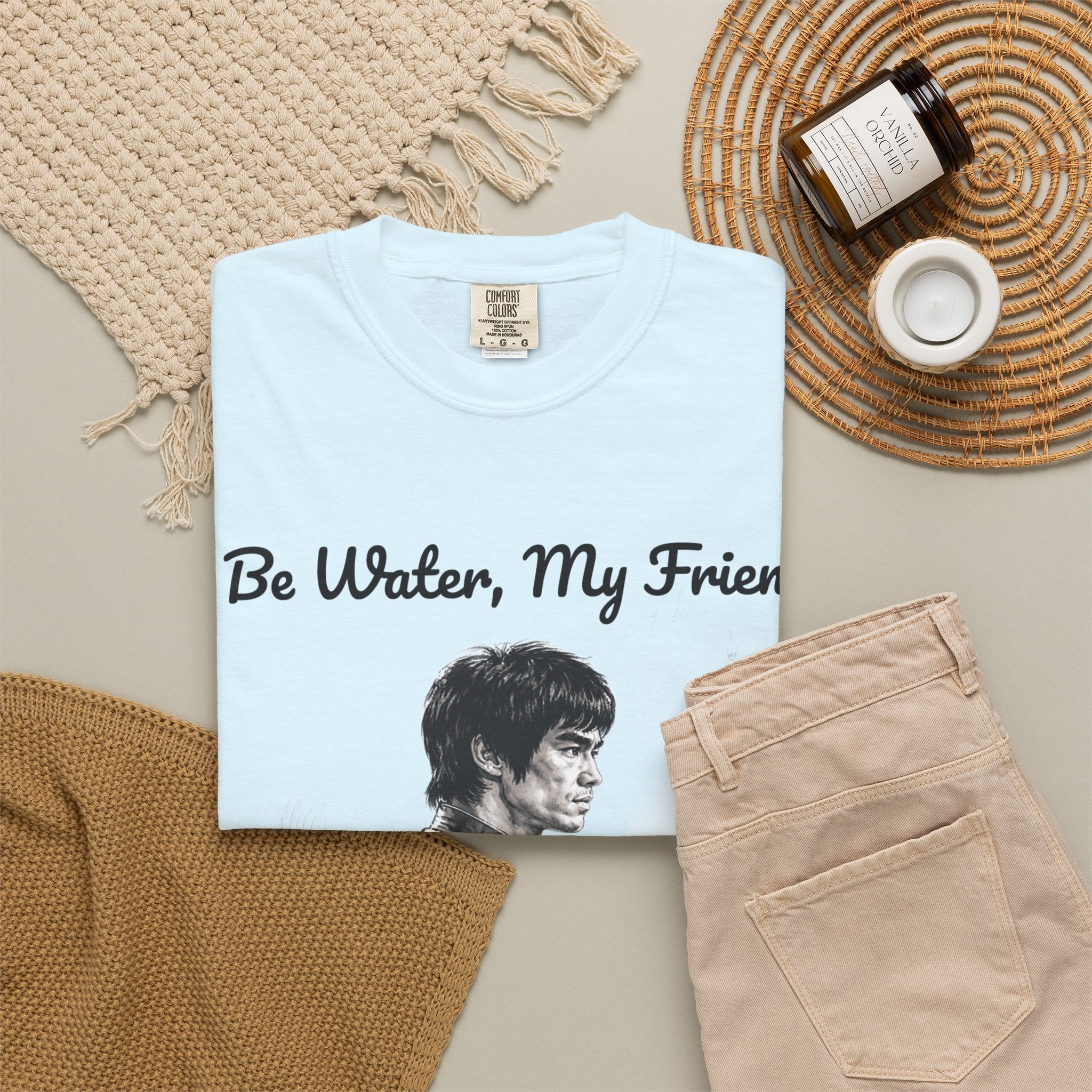 Embrace Adaptability: Bruce Lee Graphic T-Shirt, Classic Monochrome Portrait, Vintage Wash