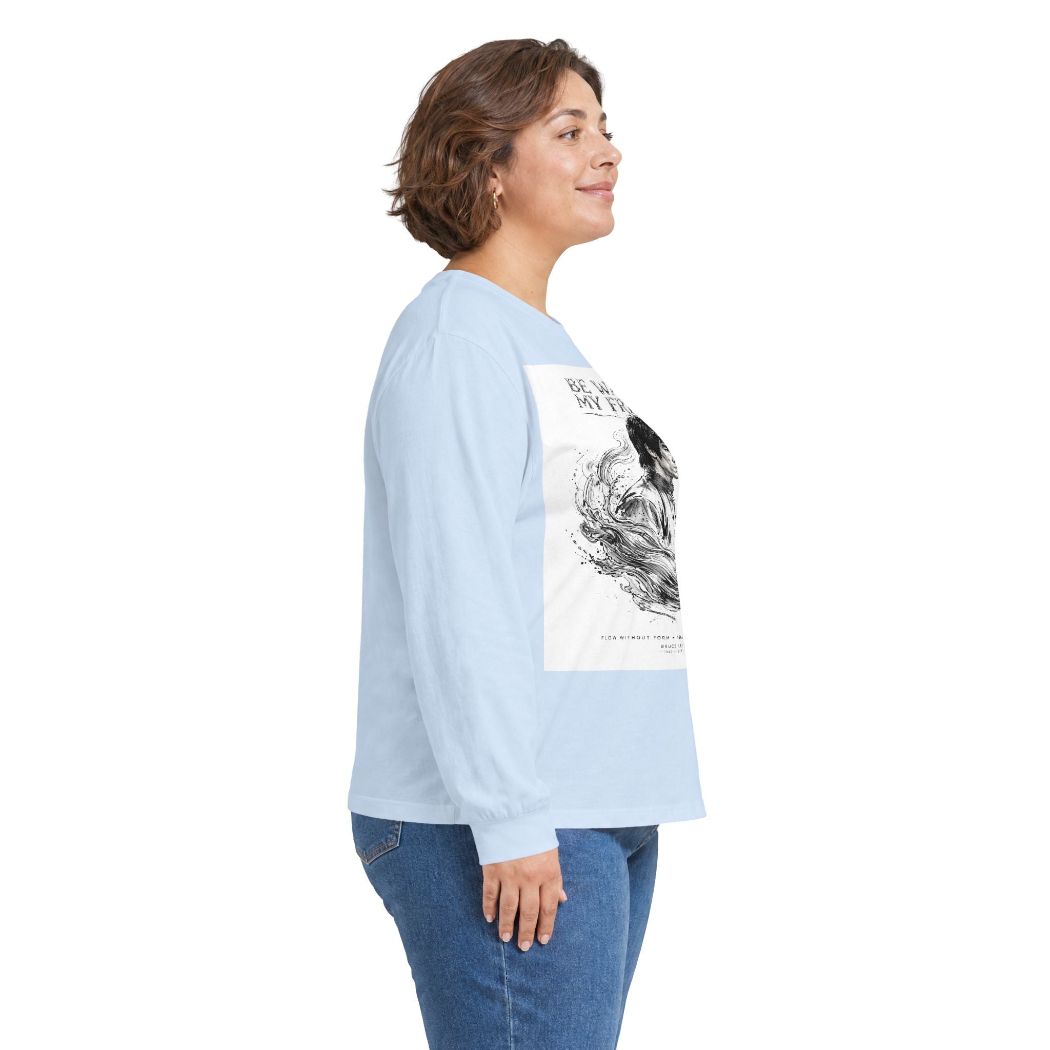 "Be Water" Long Sleeve T-Shirt – Bruce Lee Iconic Quote, Lightweight & Comfortable for Everyday Wear